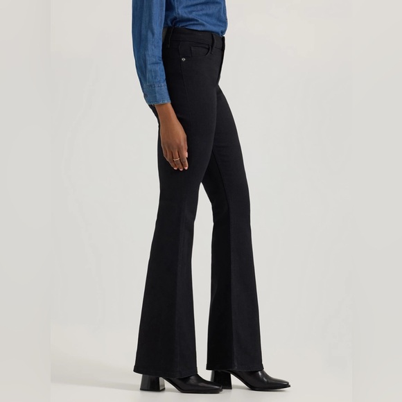 Lee Denim - Lee Women’s Legendary Flare Jean